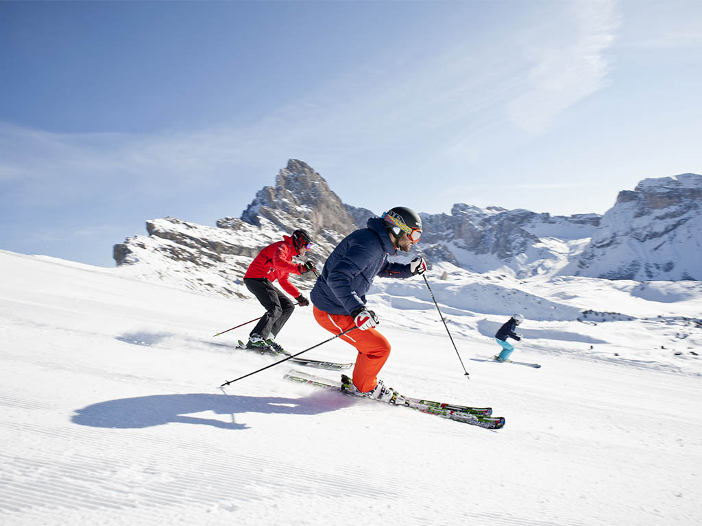 Skiing in Dolomiti Superski